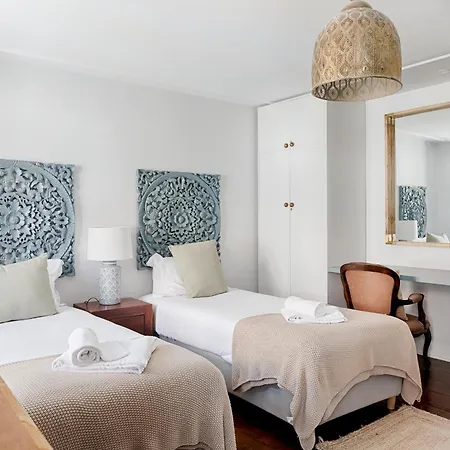 Apartment Master Deco Gem In Baixa Lisbon