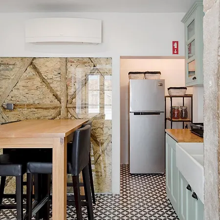 Apartment Master Deco Gem In Baixa Lisbon